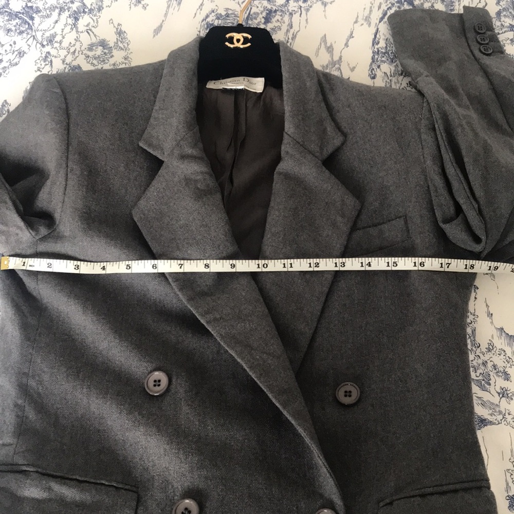 Dior Gray Blazer - Picture 6 of 12
